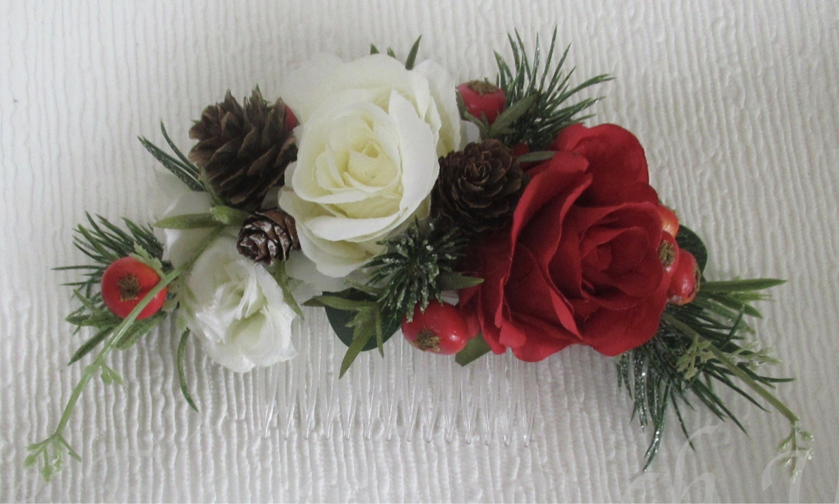 red wedding flowers, christmas wedding flowers, winter wedding flowers, pine cones